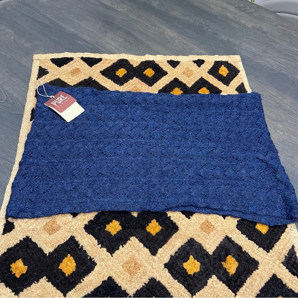 NWT Pure Alpaca Neck Gaiter Blue 100% Alpaca